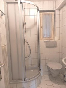 Bad UG Wohnen wo anderen Urlaub machen - Gro�z�giges Mehrfamilienhaus in TOP-Lage