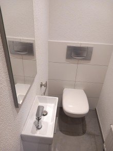 WC OG2 - nach Renovierung Wohnen wo anderen Urlaub machen - Gro�z�giges Mehrfamilienhaus in TOP-Lage