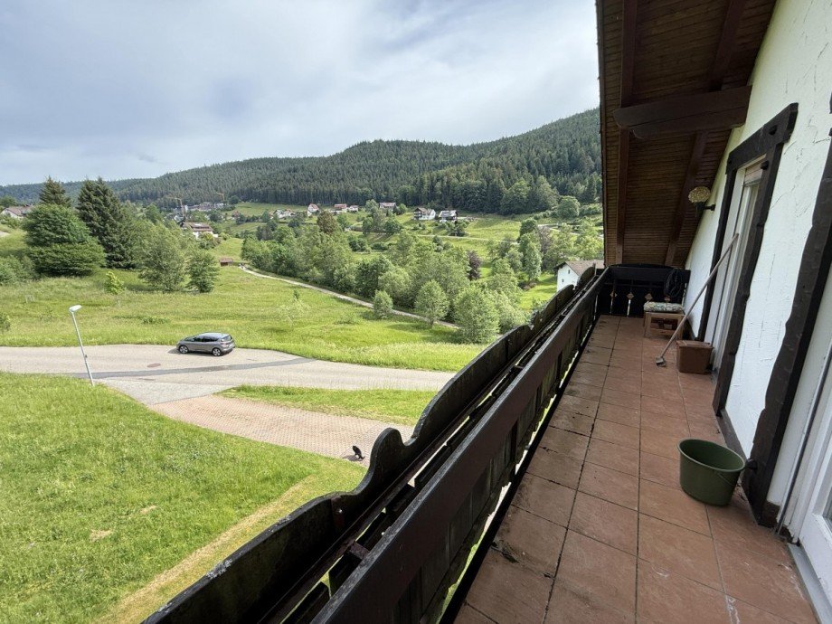Ausblick vom Balkon der Ferienwohnung im DG Mehrfamilienhaus Baiersbronn